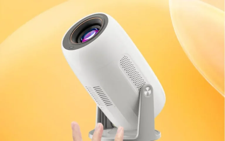レノボ新型プロジェクター「シャオシン100M」の登場