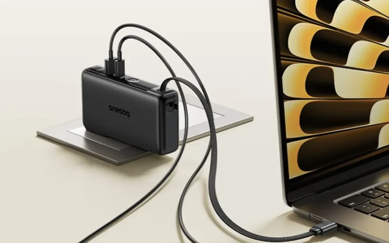新発売のベーススパワーバンク「ノモスNT11」充電器